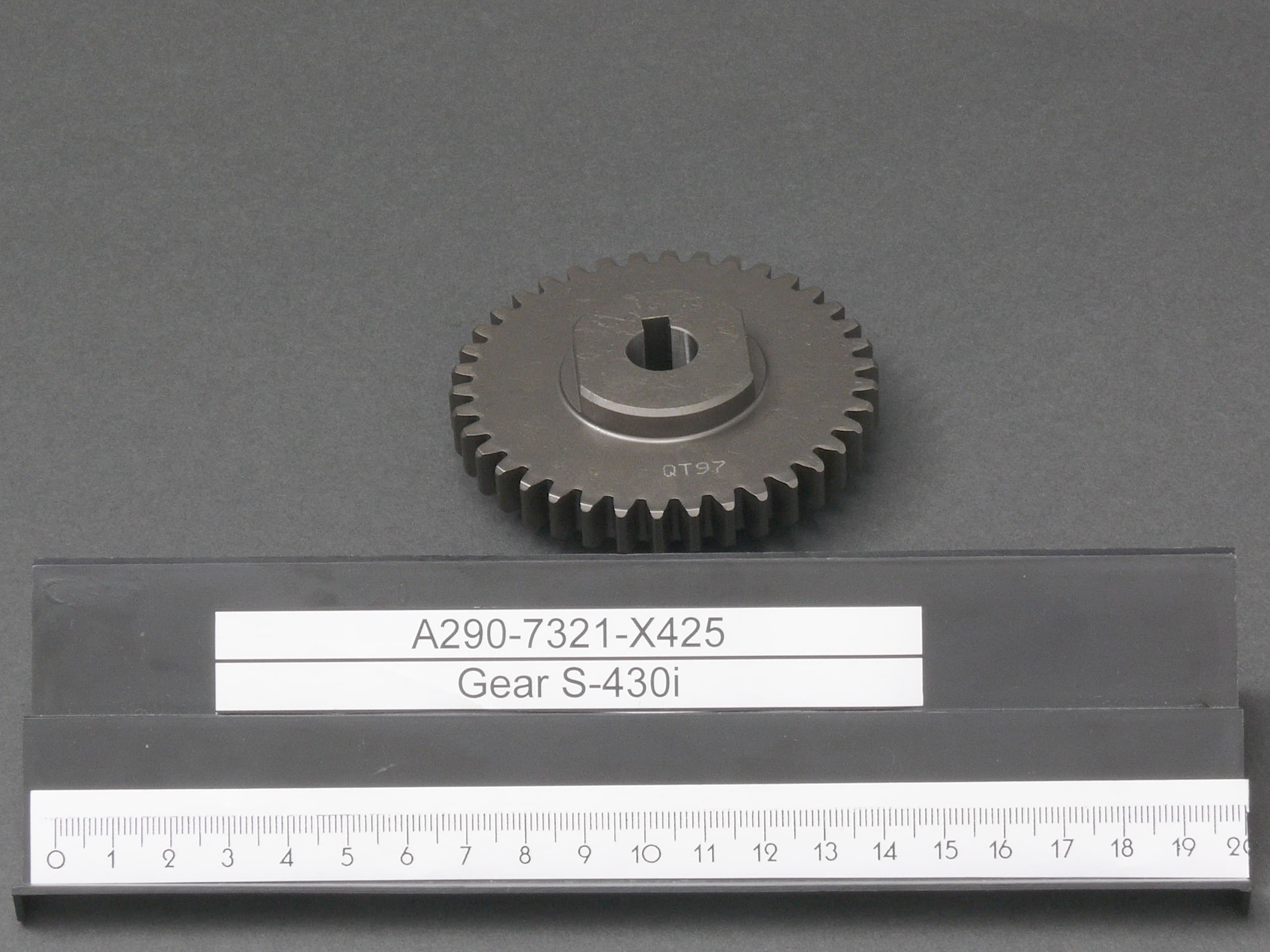 A290-7321-X425.jpg