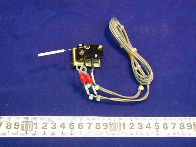 A290-8011-V305.jpg