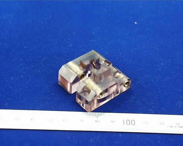 A290-8011-V821.jpg