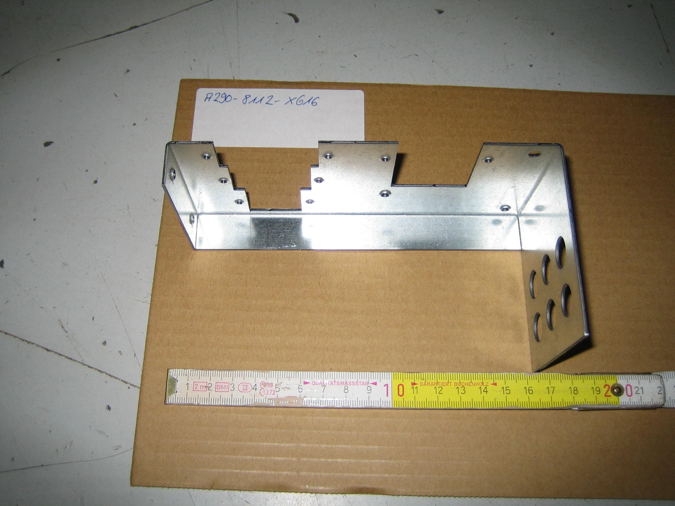A290-8112-X616.jpg