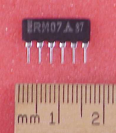 A40L-7004-0001.jpg