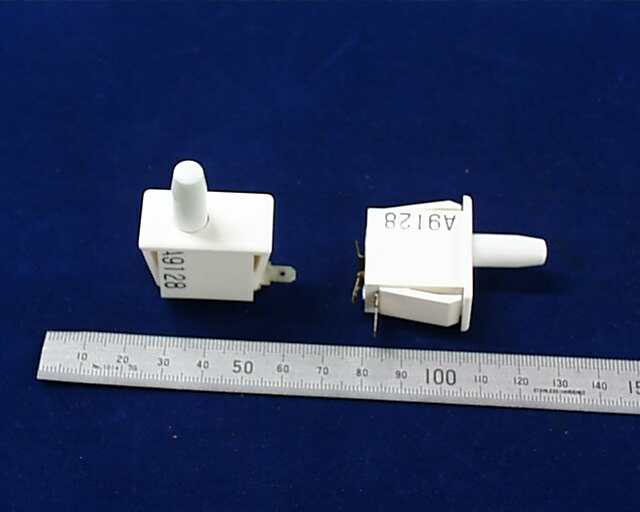 A55L-0001-0014.jpg